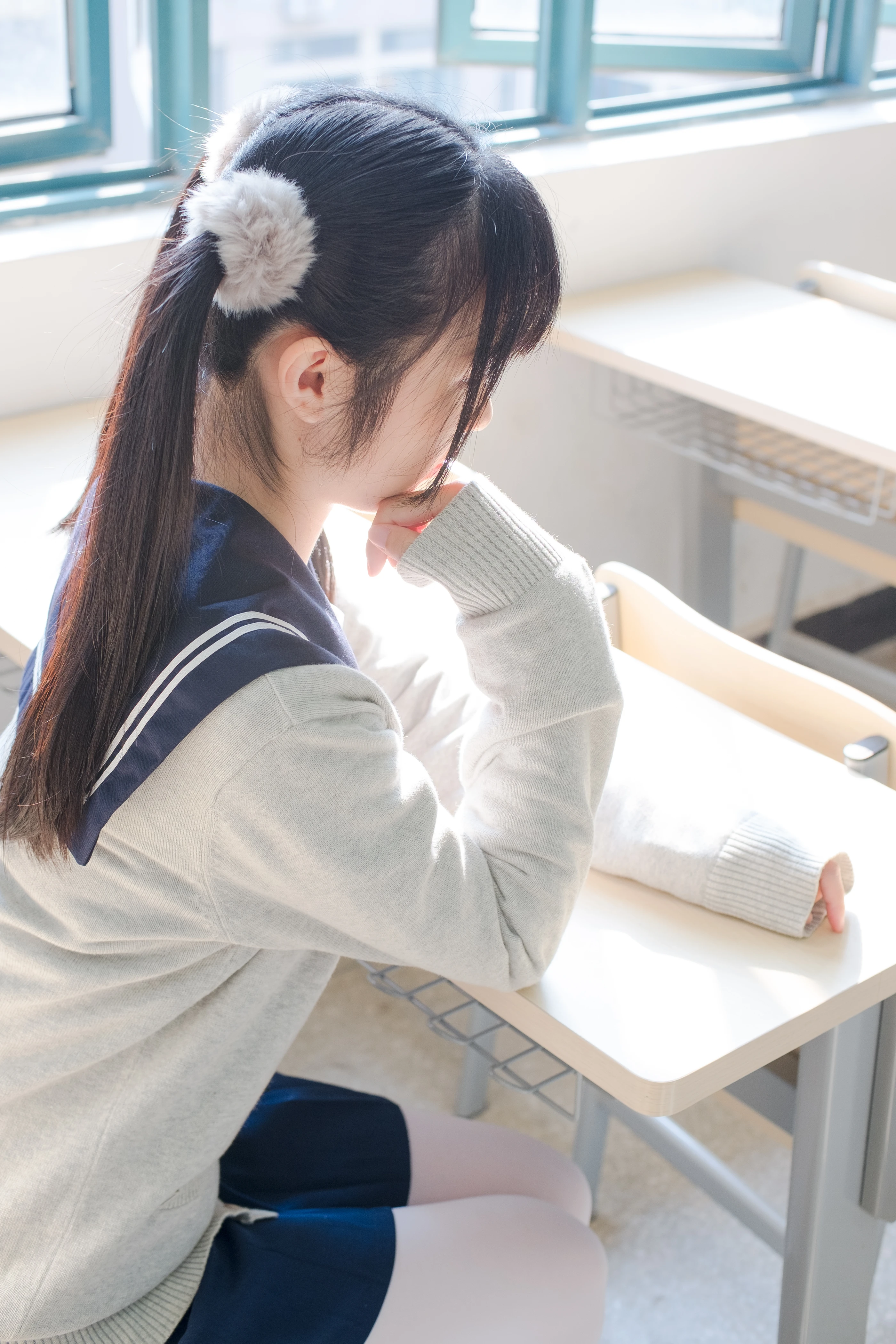 森萝财团 [SSR-004] JK白丝足控 [98P]插图2